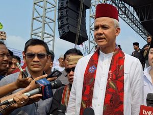 Ganjar soal Jokowi-Prabowo Bertemu Berdua: Menunjukkan Sikap Berpihak