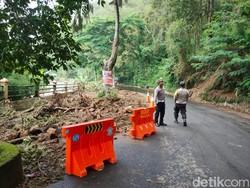 Jalur Telaga Sarangan Kembali Dibuka Usai Longsor Tutup Akses Jalan