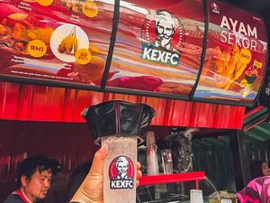 Mirip KFC, Gerai Ayam Goreng Ini Curi Perhatian! Mirip KFC, Gerai Ayam Goreng Ini Curi Perhatian!