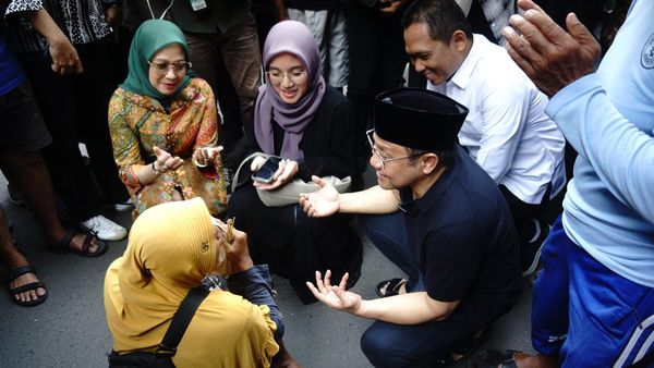 Momen Cak Imin Blusukan di Pasar Citra Niaga Jombang