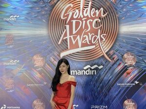 Gaya Artis KPop di Golden Disc Awards 2024, Tiffany Young Pakai Gaun Merah Gaya Artis KPop di Golden Disc Awards 2024, Tiffany Young Pakai Gaun Merah