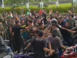 5 Hal Tentang TNI Vs Pengantar Jenazah di Manado gegara Knalpot Brong 5 Hal Tentang TNI Vs Pengantar Jenazah di Manado gegara Knalpot Brong