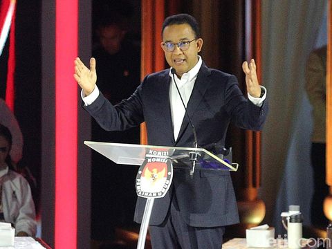 Anies Starts the Third Presidential Candidate Debate with Strong Satire