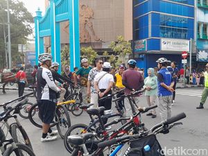 PKL Senang Area Jualan di CFD Solo Ditambah, Yakin Makin Ramai PKL Senang Area Jualan di CFD Solo Ditambah, Yakin Makin Ramai