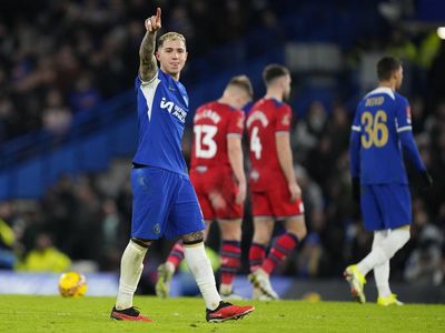 Chelsea dan Arsenal Lagi Beda Nasib