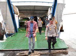 178 Personel Polda NTT Bantu Penanganan Korban Erupsi Gunung Lewotobi