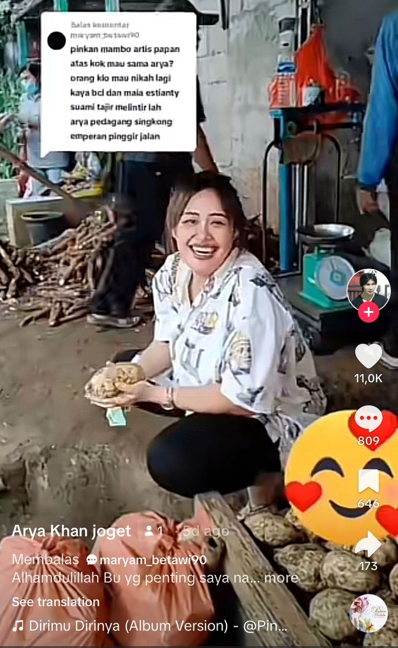 Potret Arya Khan dan Pinkan Mambo Jualan Singkong di Pasar
