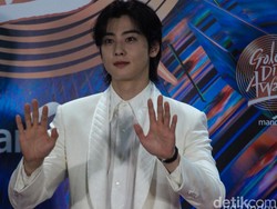 Cha Eun Woo Rampung Syuting MV Debut Solo di AS