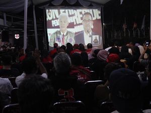 Suasana Nobar TPD Ganjar-Mahfud di Kebayoran Baru