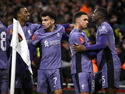 Skuad Pincang Gak Jadi Masalah buat Liverpool