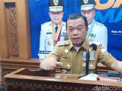 Gubernur Al Haris Segera Panggil Pengusaha Buntut Sopir Minta Jalan Umum Dibuka