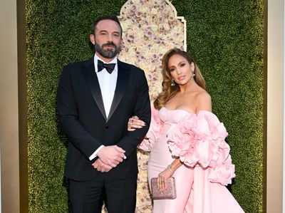 Momen Penting di Red Carpet Golden Globe 2024