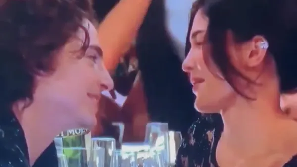 Foto Kylie Jenner - Timothee Chalamet Pamer Mesra, Ciuman di Golden Globes
