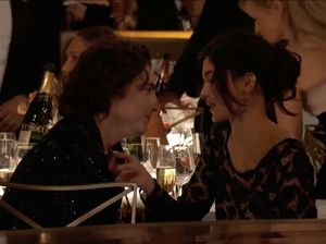 Kylie Jenner Disebut Larang Pacar Foto Bareng Selena Gomez karena Ini