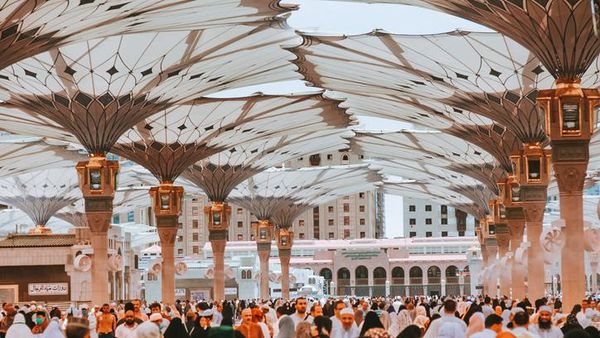 7 Keindahan Masjid Nabawi, Bikin Kangen Umrah