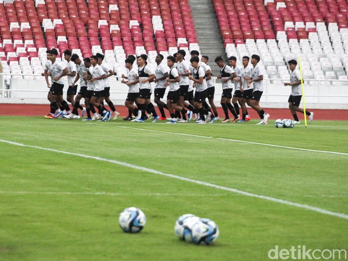 Melihat Timnas U-20 Jalani TC di GBK