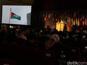 Menlu: Indonesia Terus Konsisten Berada di Garis Depan Bersama Palestina