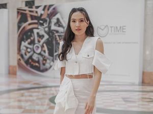 5 Potret Sehat nan Ramping Olivia Jensen Meski Hobi Makan 5 Potret Sehat nan Ramping Olivia Jensen Meski Hobi Makan