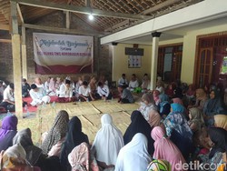 Tolak Relokasi, Pedagang di Candi Borobudur Gelar Aksi Mujahadah