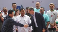 Prabowo menjelaskan pentingnya pembinaan terhadap pemain muda. Seperti diketahui, Aspire Academy adalah komplek pelatihan olahraga yang mewah di Qatar, modern yang menampung ribuan atlet setiap tahunnya.