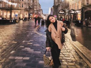 8 Foto Prilly Latuconsina Liburan ke Skotlandia, Cari Hantu ke Kuburan Angker 8 Foto Prilly Latuconsina Liburan ke Skotlandia, Cari Hantu ke Kuburan Angker