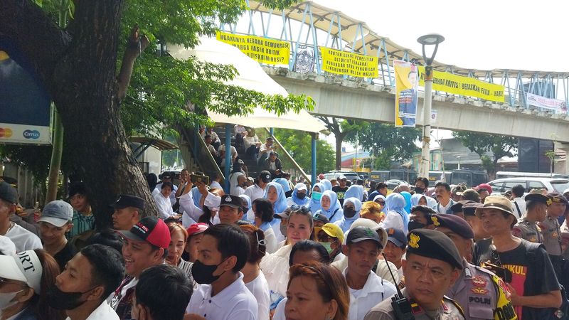 Suasana PN Jaktim jelang sidang Haris Azhar dan Fatia (Kurniawan/detikcom)