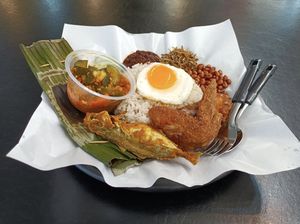 Jurnalis Australia Ini Sebut Nasi Lemak Menu Sarapan Sempurna Jurnalis Australia Ini Sebut Nasi Lemak Menu Sarapan Sempurna