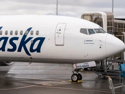 Buntut Jendela Lepas, Boeing & Alaska Airlines Dituntut Penumpang Rp 15,7 T