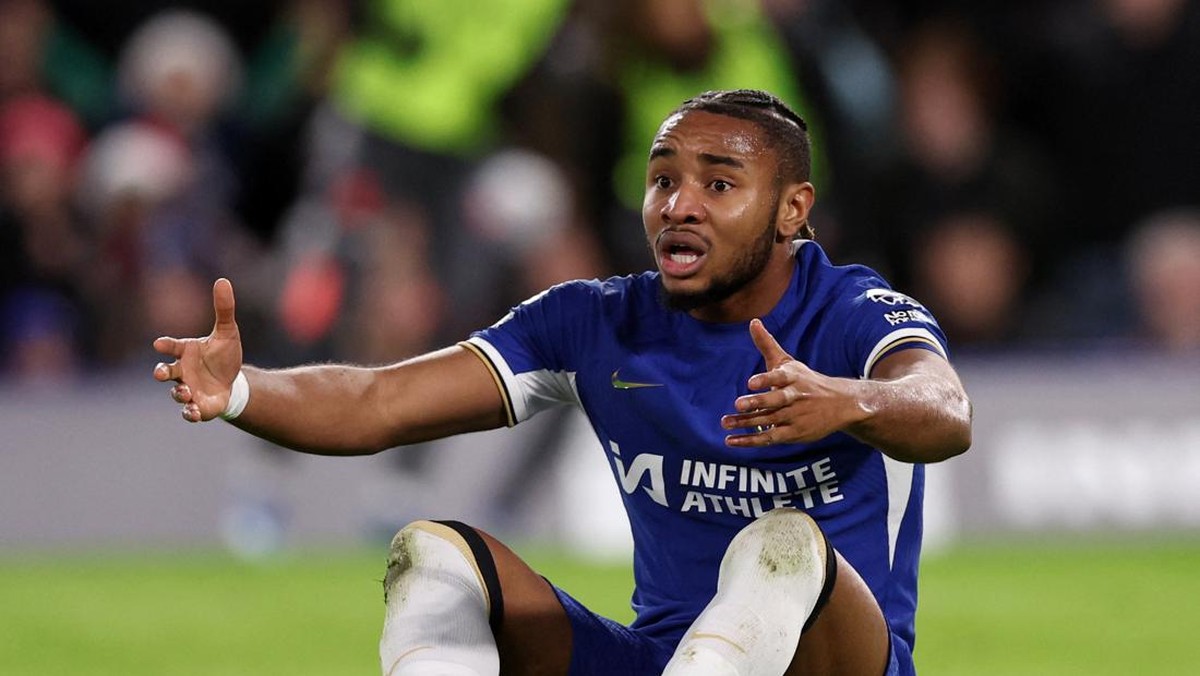 Christopher Nkunku cedera lagi, harus absen sementara waktu membela Chelsea (REUTERS/DAVID KLEIN)