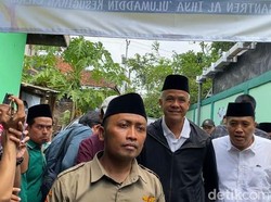 Ganjar Sambangi Ponpes Al Ihya Ulumuddin Cilacap Jateng