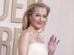 Ketakutan Gillian Anderson Gabung Film Scoop soal Kisah Pangeran Andrew