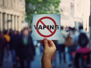Catat! Tahun Depan Inggris Larang Rokok Elektrik Sekali Pakai Catat! Tahun Depan Inggris Larang Rokok Elektrik Sekali Pakai