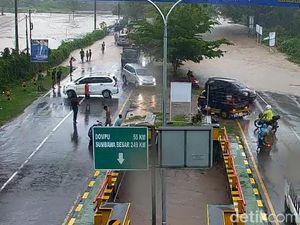 Hujan Deras Sejak Siang, Sejumlah Jalan di Kota Bima Terendam Banjir Hujan Deras Sejak Siang, Sejumlah Jalan di Kota Bima Terendam Banjir
