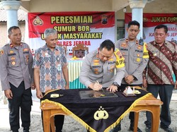 Bantu Warga Atasi Masalah Air saat Kemarau, Kapolres Jepara Resmikan Sumur Bor