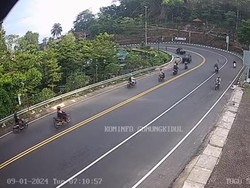 Arus Lalin Jogja-Wonosari Pagi Ini Lancar, Hati-hati Jalan Sering Licin!