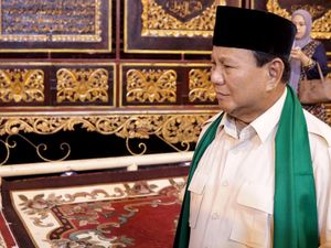 Momen Prabowo Kunjungi Bayt Al-Quran Al Akbar di Sumsel Momen Prabowo Kunjungi Bayt Al-Quran Al Akbar di Sumsel