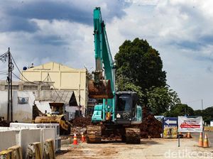 Pelebaran Jalan RE Martadinata Ciputat Dikebut
