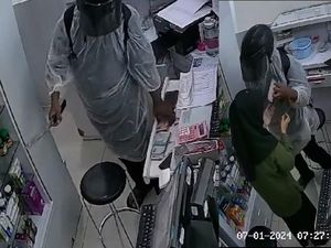 Viral Perampokan Apotek di Batam, Pelaku Bawa Parang