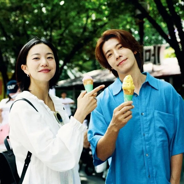 Potret Lee Sol dan Lee Dong Hae dalam drama Between Him and Her/ Foto: instagram.com/channela_insta Potret Lee Sol dan Lee Dong Hae dalam drama Between Him and Her