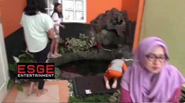 Rumah Okie Agustina dan Gunawan Dwi Cahyo