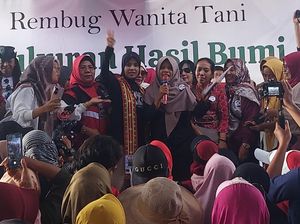 Siti Atikoh Hadiri Deklarasi Relawan Wanita Tani Lampung Dukung Ganjar-Mahfud