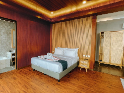 Pengalaman Terbaru Grand Deluxe & Executive Room di Damar Langit Resort