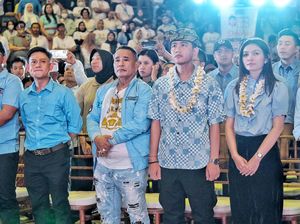 Gibran Ingatkan Relawan Tidak Balas Fitnah dan Menjelekkan Paslon Lain