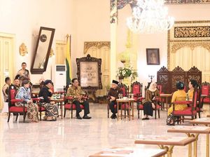 Maruf Kunjungi Pura Pakualaman Jelang Pernikahan Putra KGPAA Paku Alam X Maruf Kunjungi Pura Pakualaman Jelang Pernikahan Putra KGPAA Paku Alam X