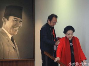 Aksi Sigap Prananda Prabowo Bantu Megawati