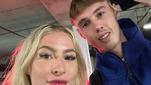 Potret Model yang Dekat dengan Cole Palmer, Disalahkan Atas Kalahnya Chelsea