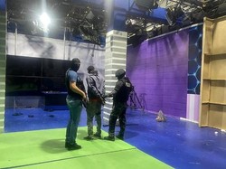Kelompok Bersenjata Serang Studio TV Ekuador saat Siaran Langsung