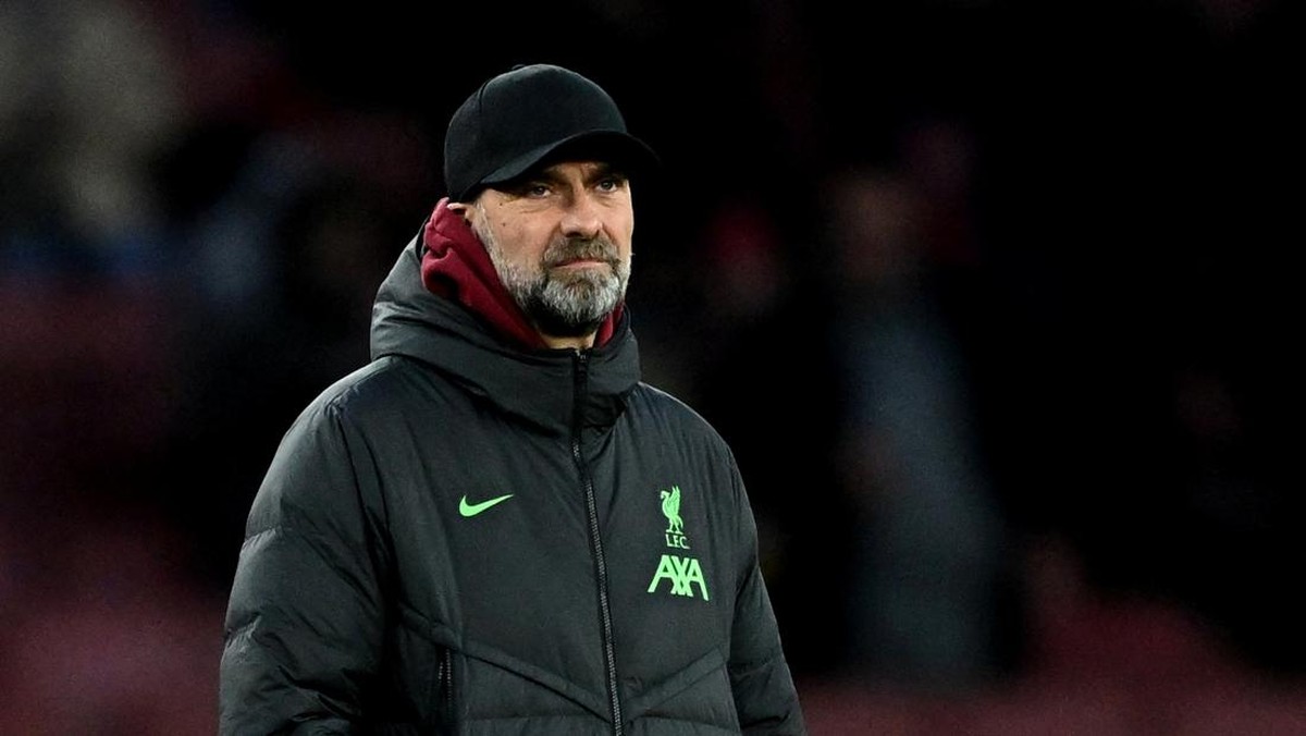 Juergen Klopp sedih ditinggal Franz Beckenbauer (REUTERS/DYLAN MARTINEZ)