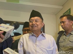 JK Sarankan TV Bagi 2 Layar Saat Misa Paus Fransiskus dan Azan Magrib