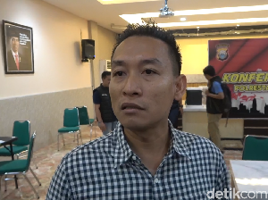 Oknum Guru SLB di Makassar Diduga Perkosa Siswi di Toilet Sekolah Ditahan Oknum Guru SLB di Makassar Diduga Perkosa Siswi di Toilet Sekolah Ditahan